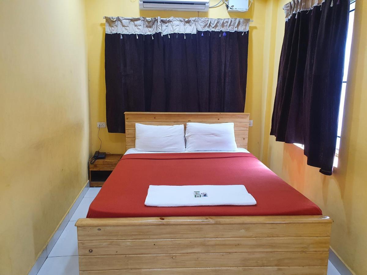 Le Hotel Host Tiruchirappalli Екстериор снимка