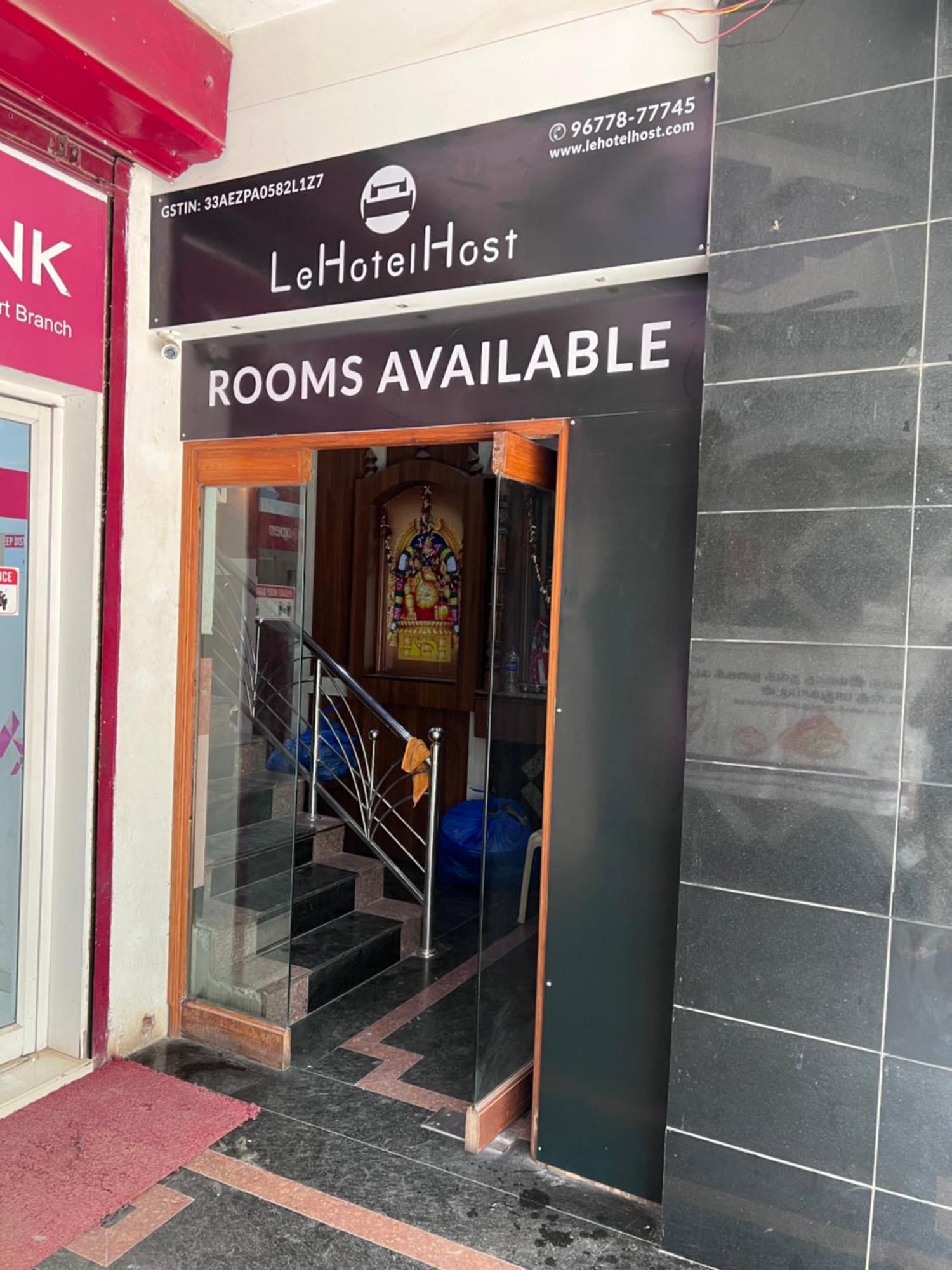 Le Hotel Host Tiruchirappalli Екстериор снимка